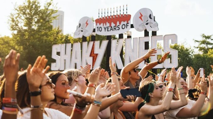 Shaky Knees